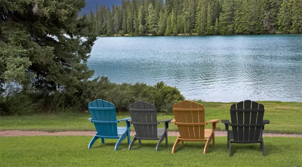 Oversized Adirondaq chairs by the sea